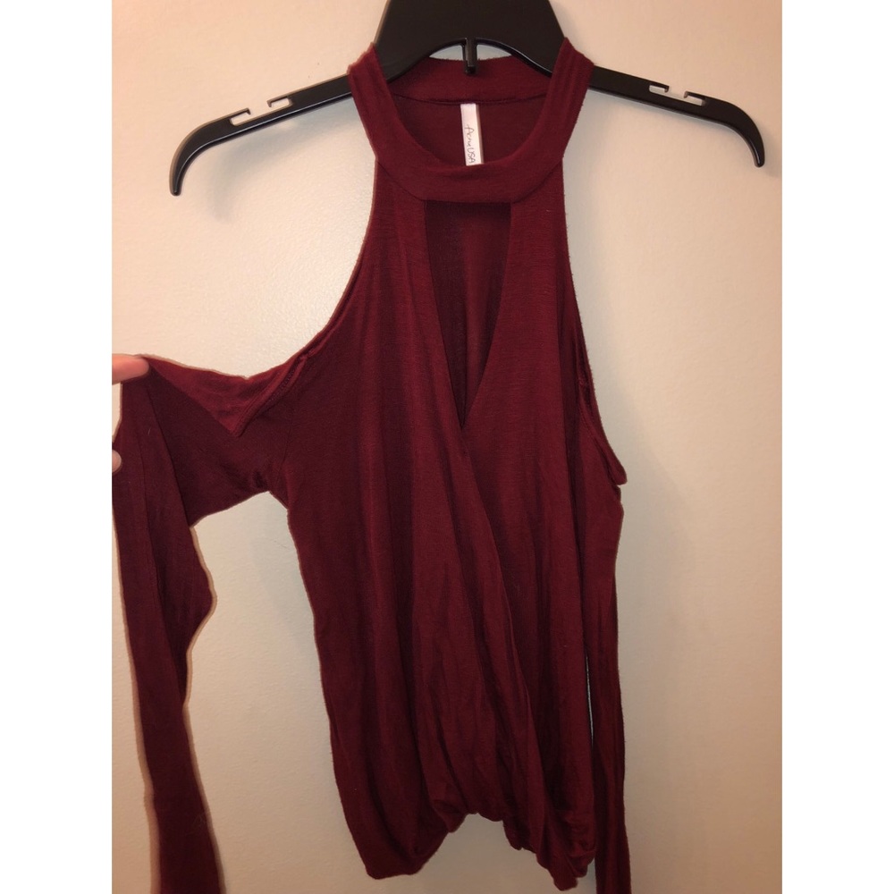 Cold shoulder top